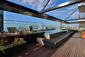 Royal Escape, Cape Town